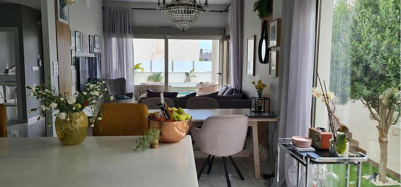 5 Schlafzimmer Villa zu verkaufen