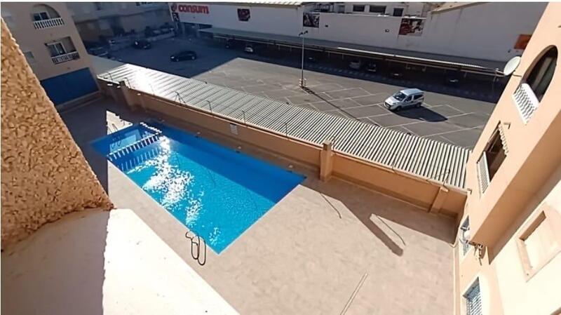 Leilighet til salgs i Torrevieja, Alicante