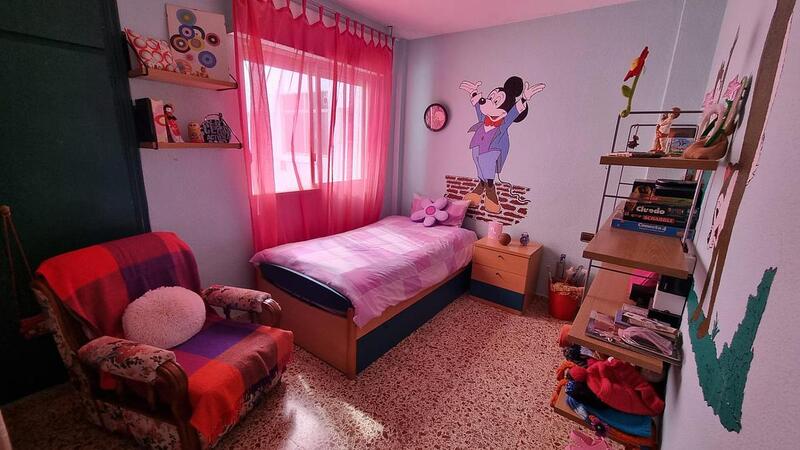 3 bedroom Apartment for sale