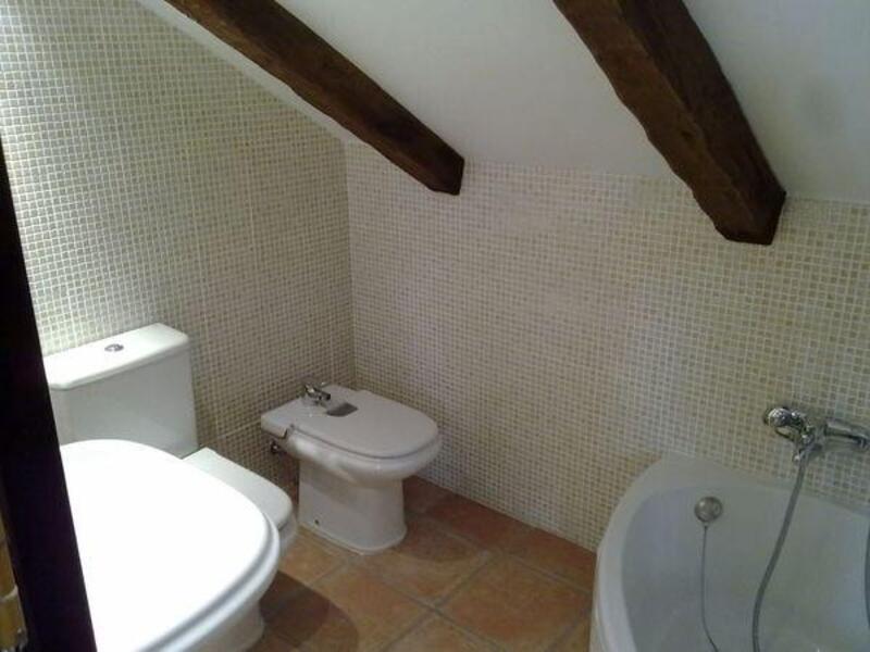 3 slaapkamer Gezinswoning Te koop
