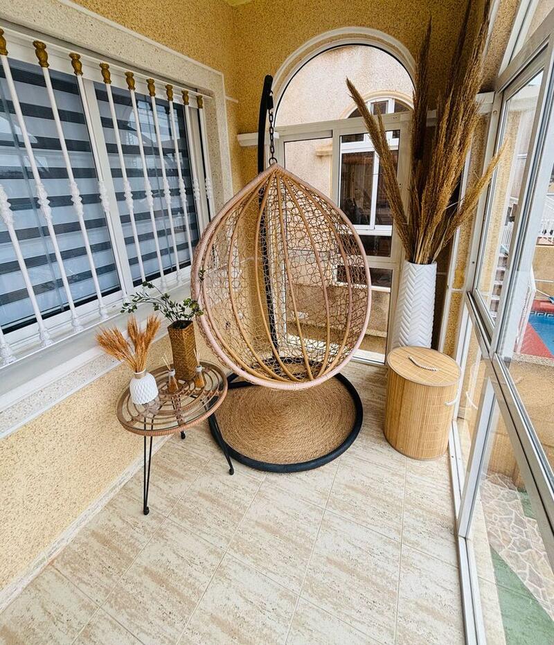 3 bedroom Townhouse for sale