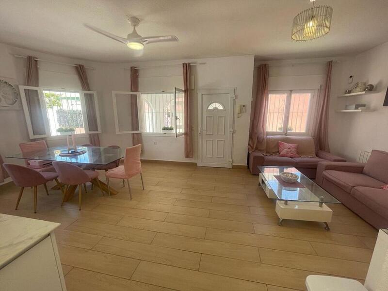 5 bedroom Villa for sale