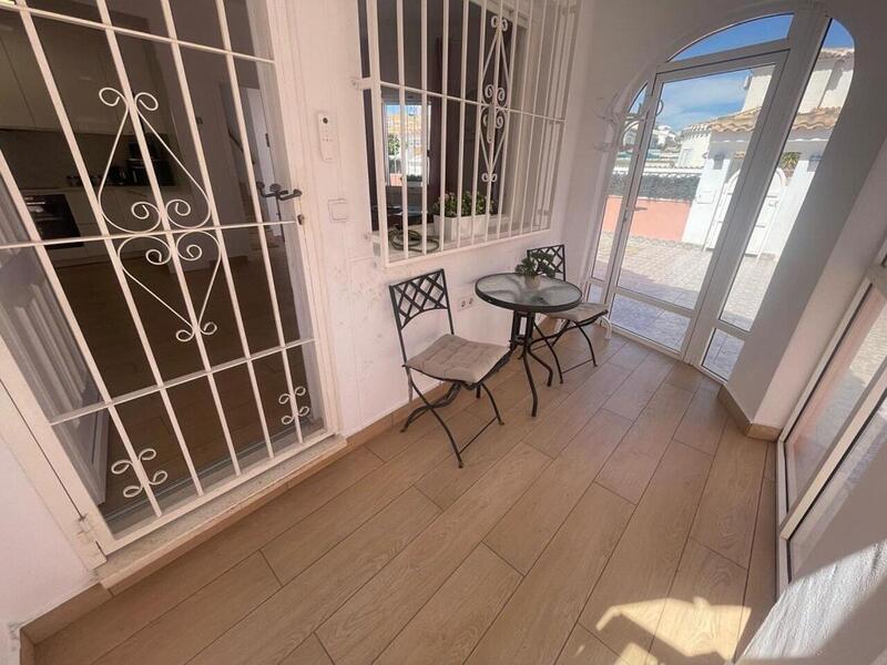 5 bedroom Villa for sale