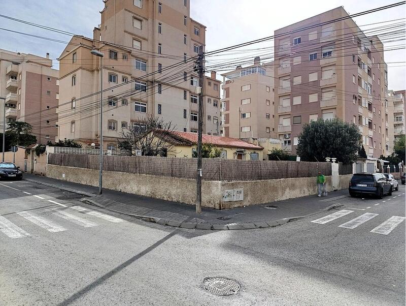 Country House for sale in Torrevieja, Alicante