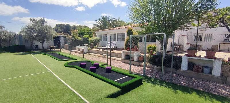 4 Cuarto Villa en venta