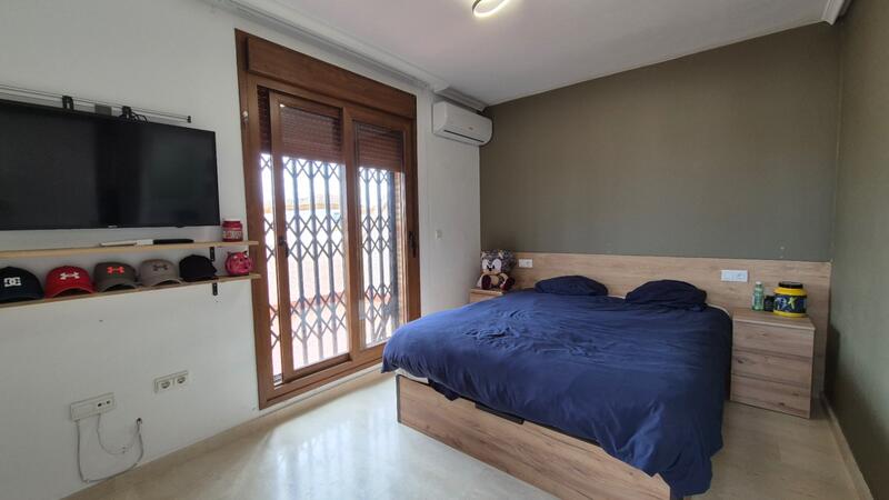 3 slaapkamer Landhuis Te koop