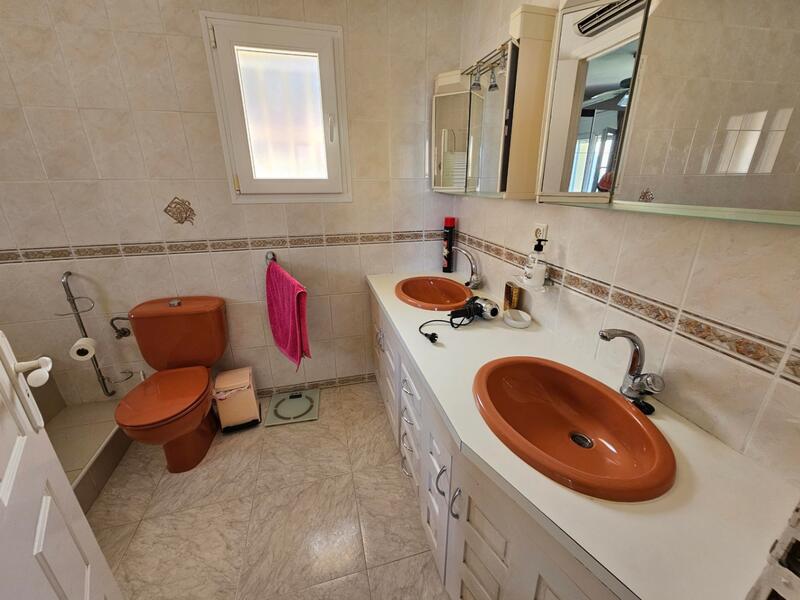 4 chambre Villa à vendre