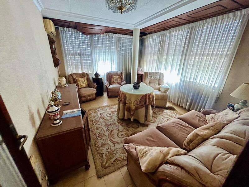 2 Schlafzimmer Villa zu verkaufen
