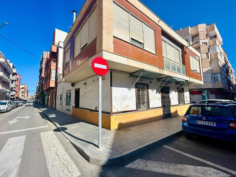 2 Schlafzimmer Villa zu verkaufen
