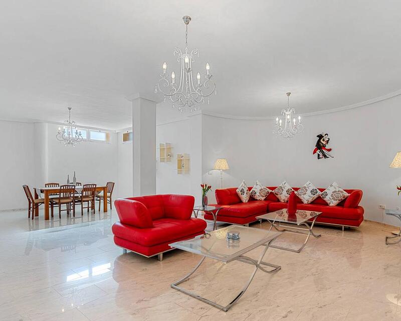 5 soverom Villa til salgs
