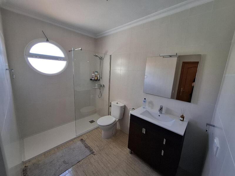 3 Cuarto Casa de Campo en venta