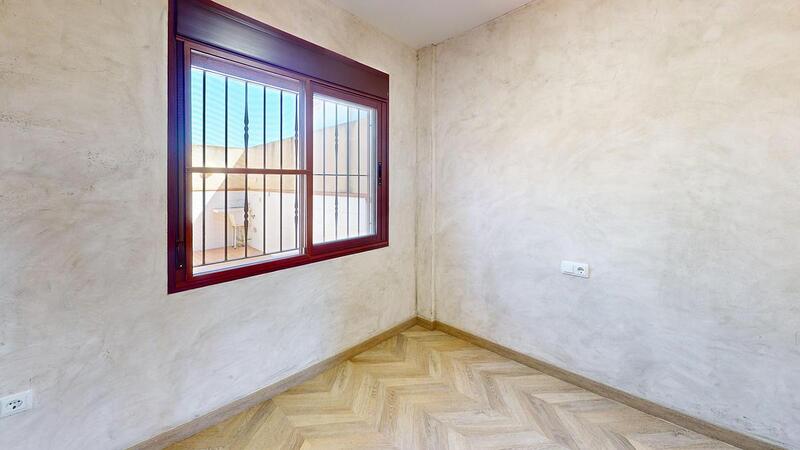 3 bedroom Townhouse for sale