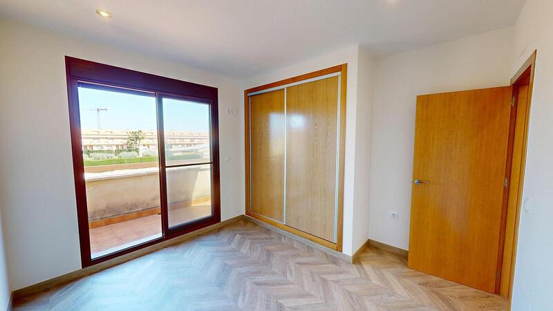 3 bedroom Townhouse for sale