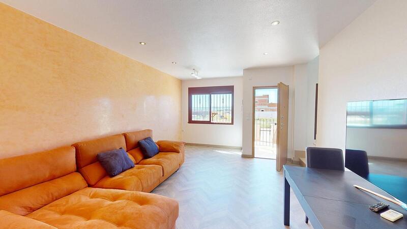 3 bedroom Townhouse for sale