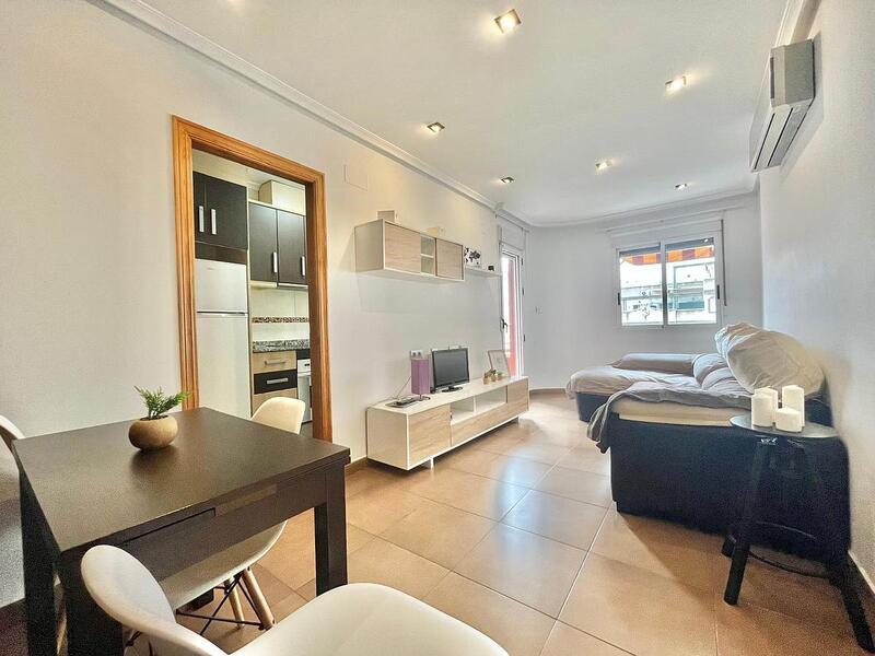 Apartment for sale in Torrevieja, Alicante