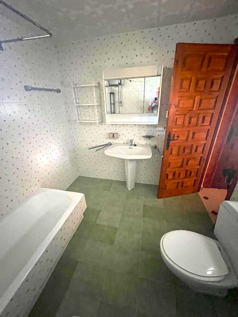 4 bedroom Villa for sale