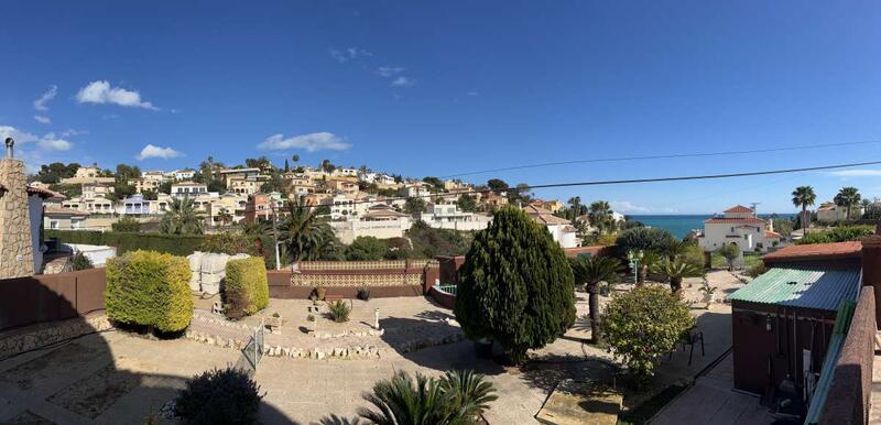 4 bedroom Villa for sale