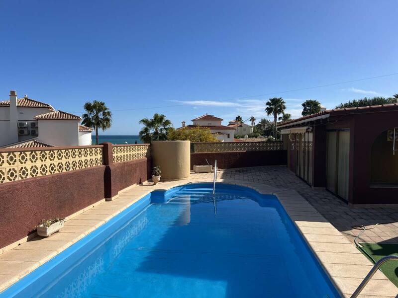 4 bedroom Villa for sale