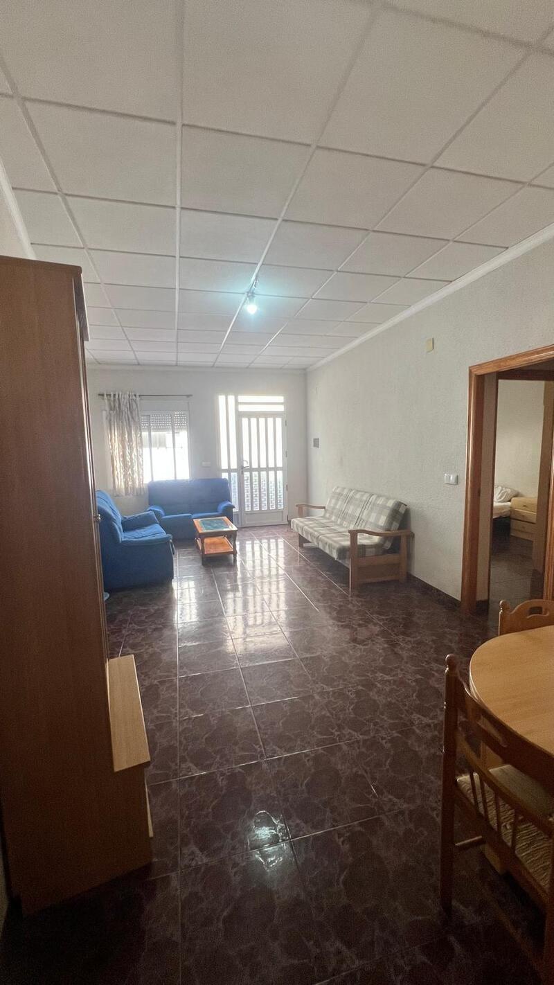4 bedroom Townhouse for sale