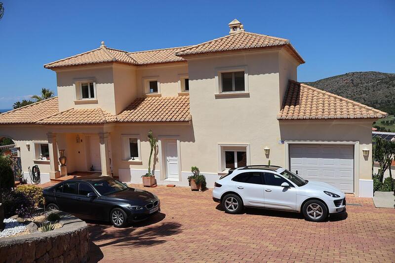 6 chambre Villa à vendre