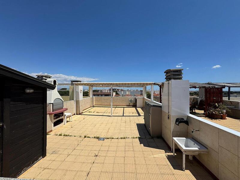 2 slaapkamer Appartement Te koop