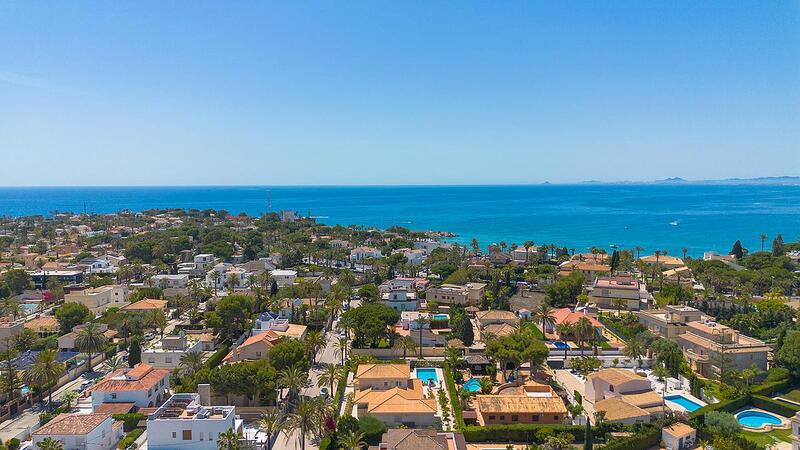 6 chambre Villa à vendre