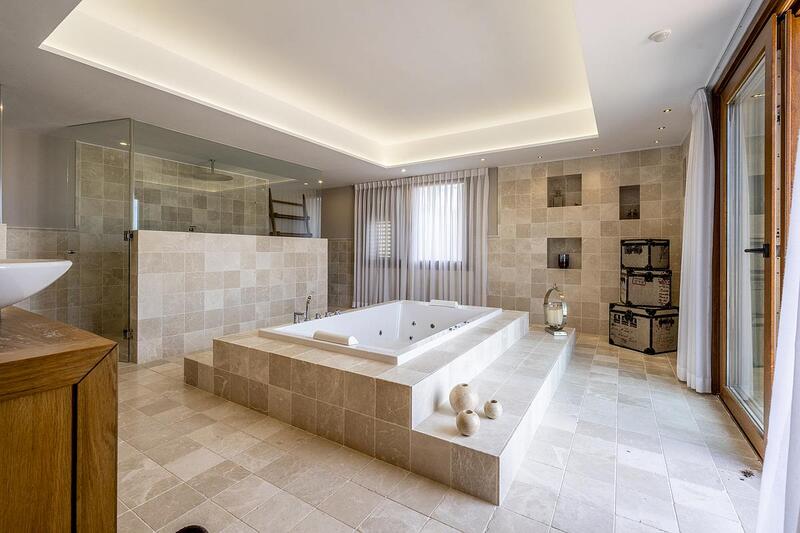 8 Cuarto Villa en venta