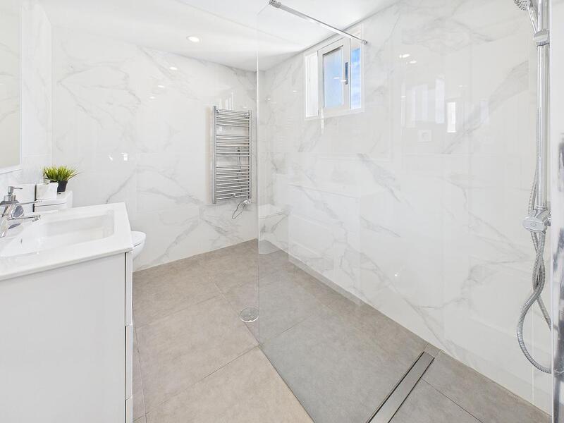4 Cuarto Villa en venta