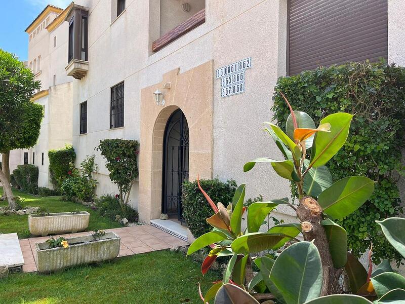 квартира продается в Orihuela Costa, Alicante