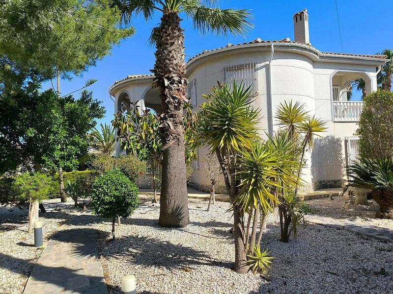 5 soverom Villa til salgs