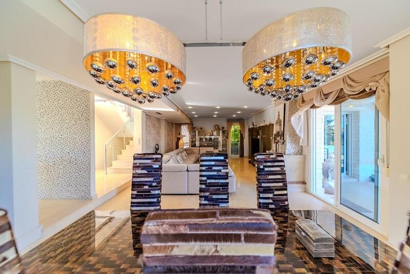 5 soveværelse Villa til salg
