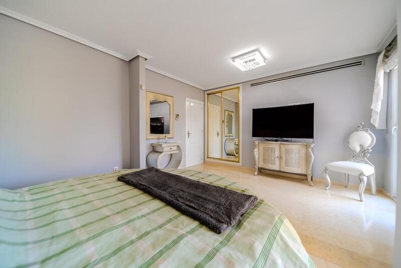 5 soveværelse Villa til salg