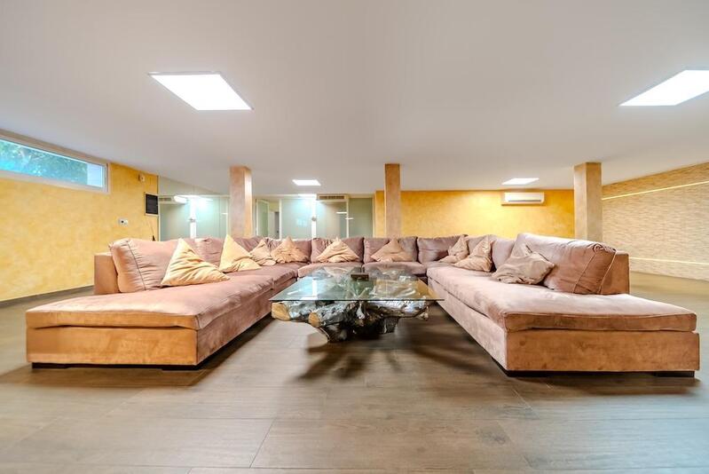 5 soveværelse Villa til salg