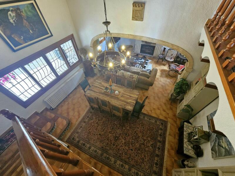6 Schlafzimmer Villa zu verkaufen