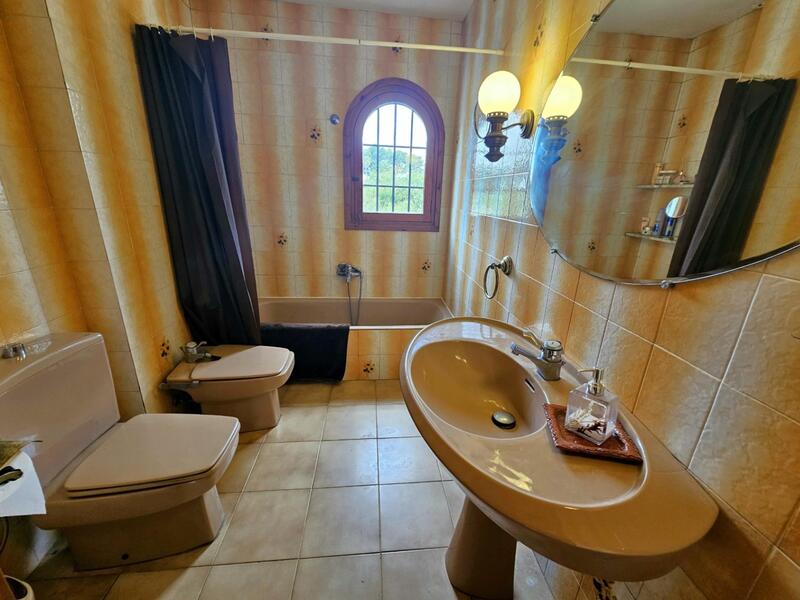 6 Schlafzimmer Villa zu verkaufen