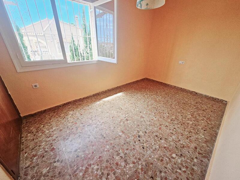 4 Schlafzimmer Villa zu verkaufen
