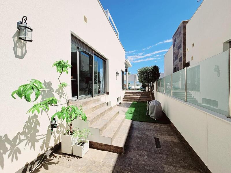 6 chambre Villa à vendre