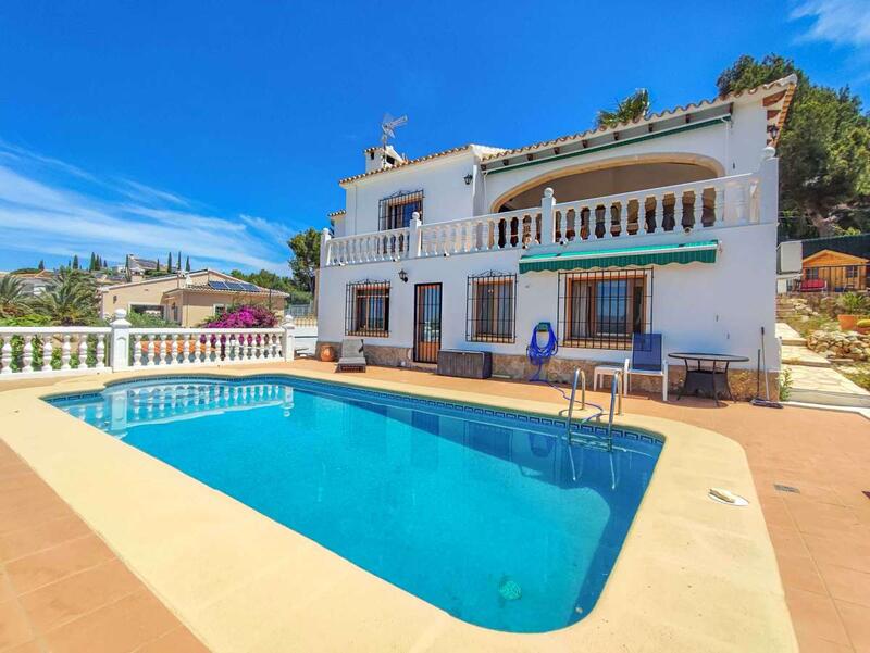Villa til salgs i Javea, Alicante