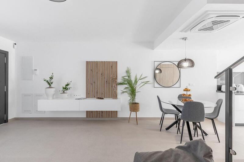 4 sovrum Radhus till salu
