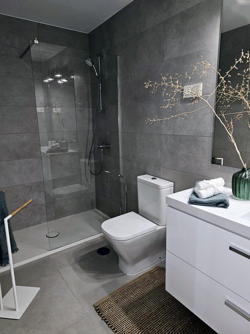 3 bedroom Apartment for sale