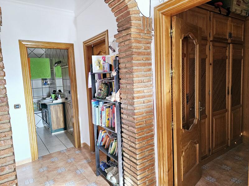 4 Cuarto Casa Cueva en venta