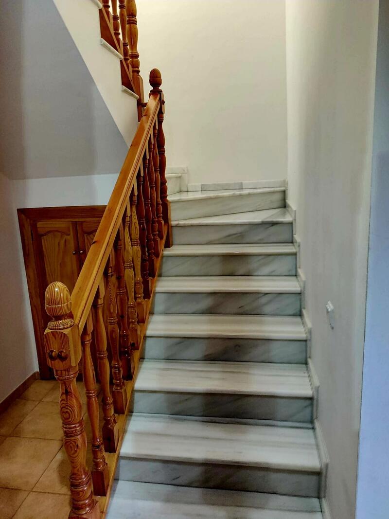 3 soverom Grottehuset til salgs