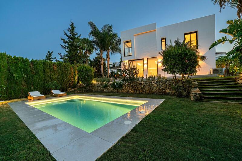 5 bedroom Villa for sale