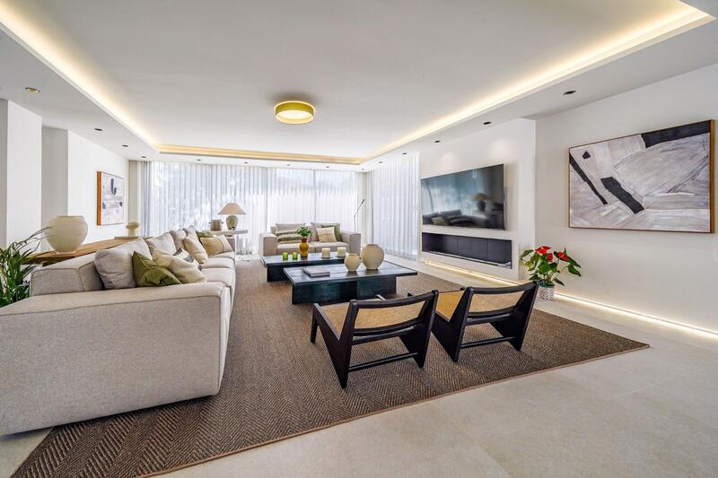 5 bedroom Villa for sale