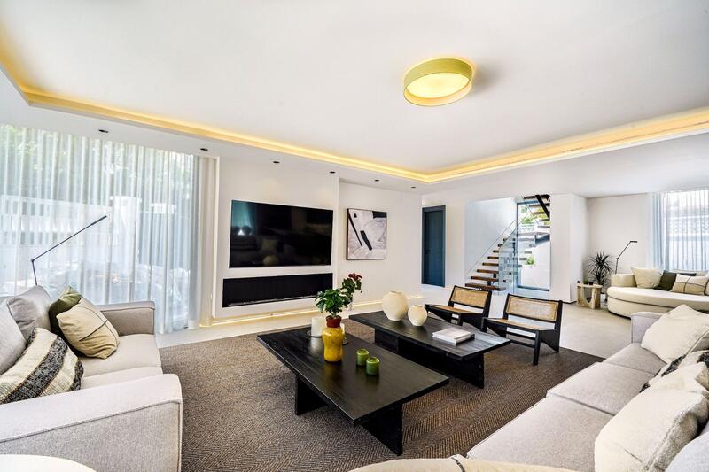 5 bedroom Villa for sale