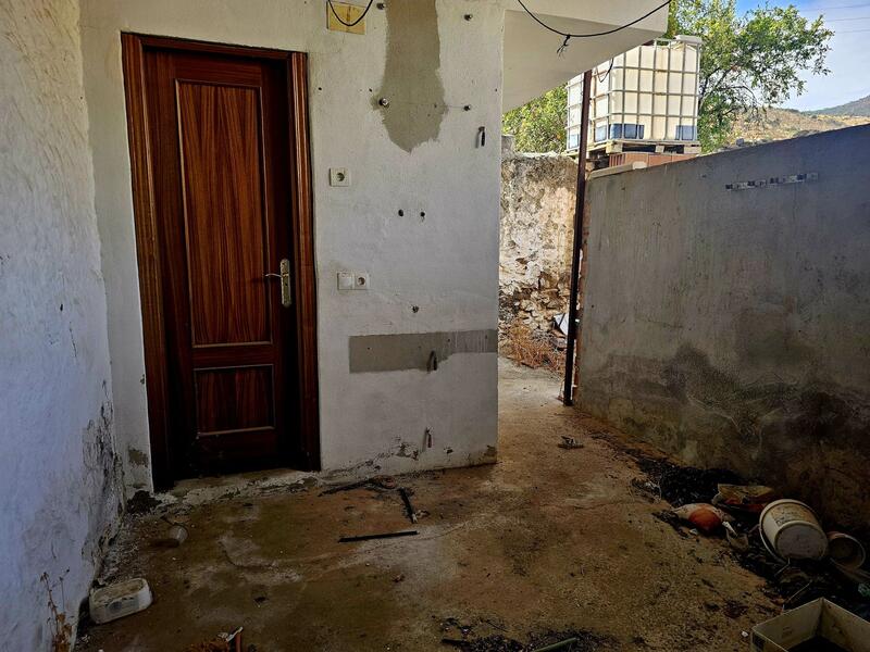 3 bedroom Country House for sale