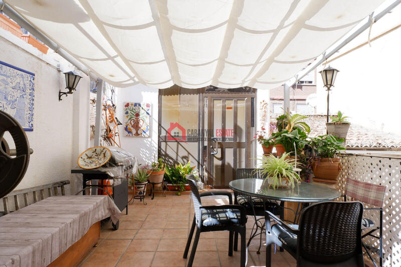 6 Cuarto Adosado en venta