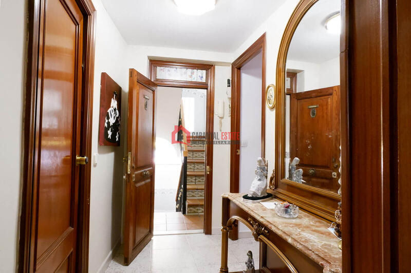 6 Cuarto Adosado en venta
