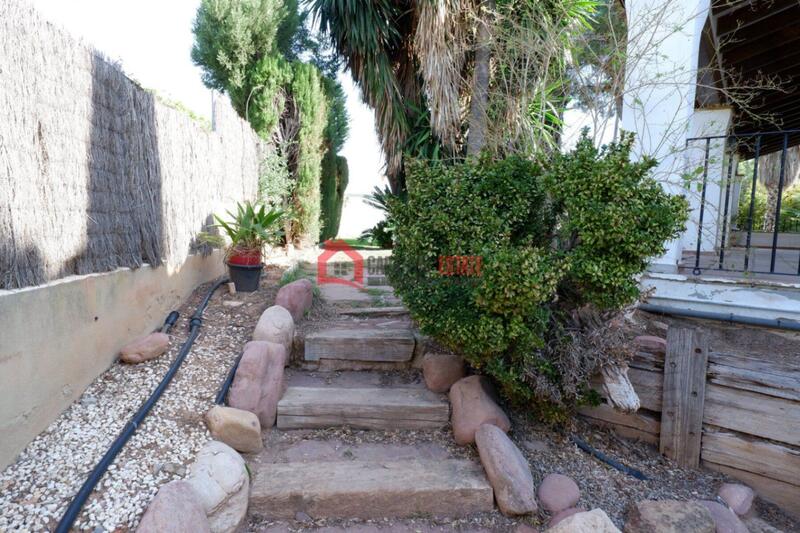 4 Cuarto Villa en venta