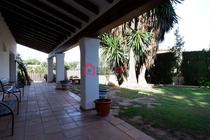 4 Cuarto Villa en venta